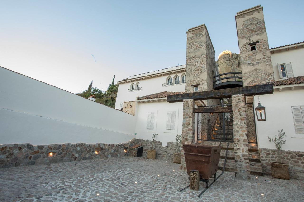Hotel De Piedra Bernal Exterior foto